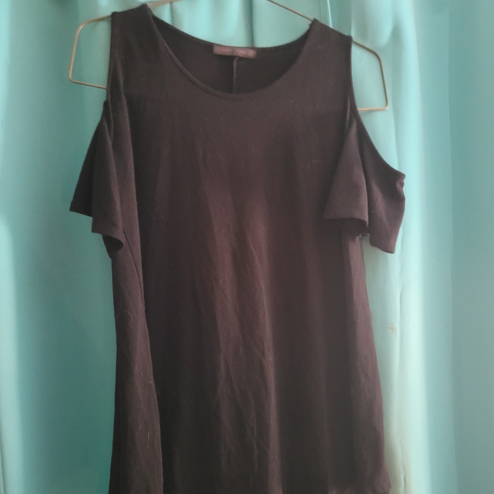 Stella Rose Cold Shoulder Black Top Size M Cotton Poly Blend 18" Pit To Pit